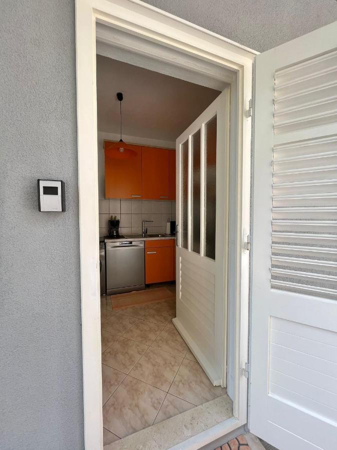Apartment Merlin Бол Екстер'єр фото